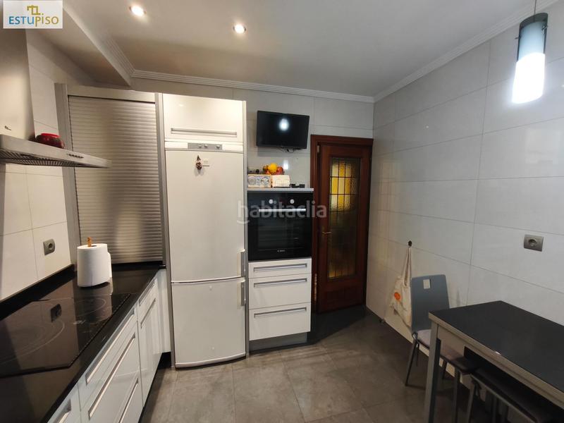 Foto 0b60d2c0-ff91-493b-9f52-aadb50cba4b8. Appartamento con riscaldamento in Coronación Vitoria - Gasteiz
