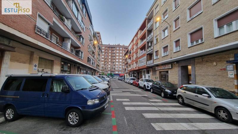 Foto 1aa24f2d-3126-48fa-8127-a467687f1cdd. Aparcament cotxe a Judimendi Vitoria - Gasteiz