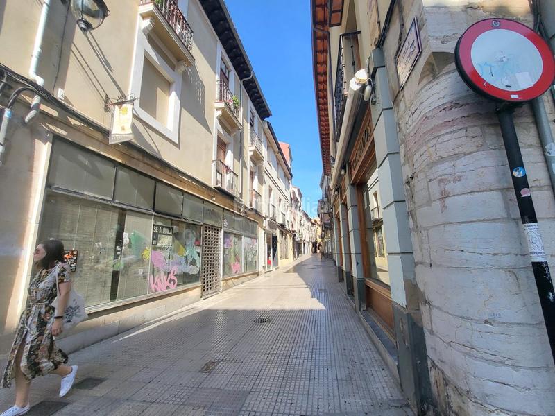 Foto 414fe8dc-e2e3-4c16-beac-7add100637d8. Appartamento in calle del conde rebolledo 3 in Casco Antiguo León