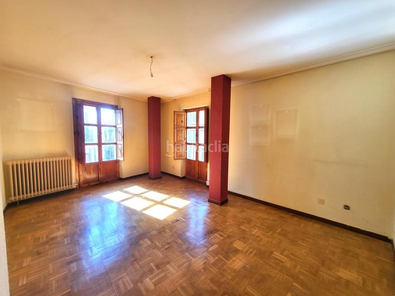 Foto aaf16dd6-90a0-4fa1-88dc-482472a32987. Appartamento in calle del conde rebolledo 3 in Casco Antiguo León