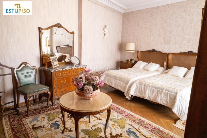 Foto fc92812e-8b0f-4af2-b06b-95fd35c954d3. Pis a Centro Ciudad León