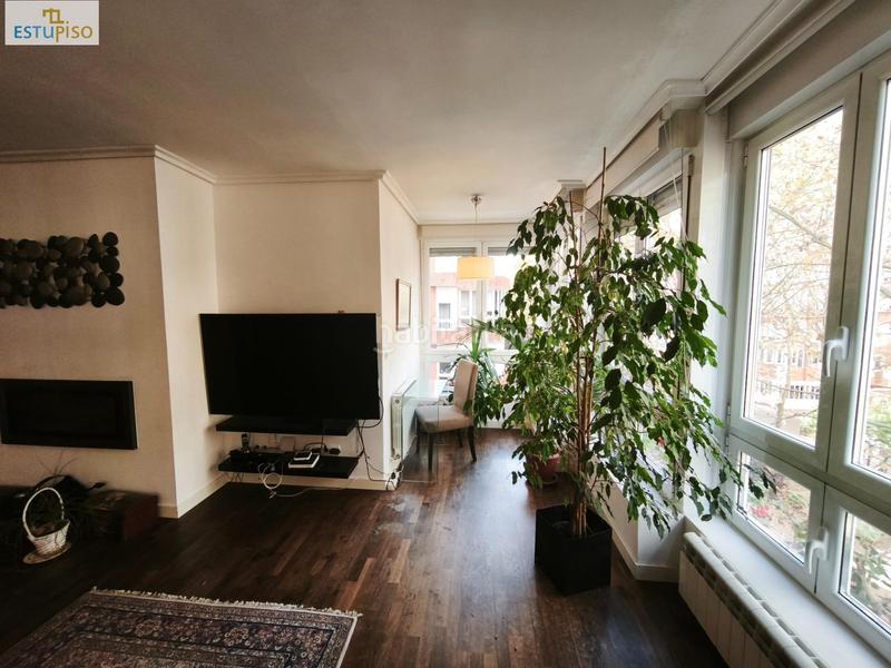 Foto c859750b-c1bf-4627-95fb-fe8043e59ec2. Flat with heating parking in San Martín Vitoria - Gasteiz