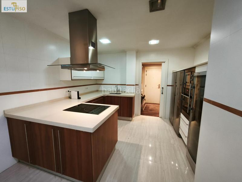 Foto c859ed0b-7138-4021-8b08-e697414bc05c. Flat with heating parking in San Martín Vitoria - Gasteiz