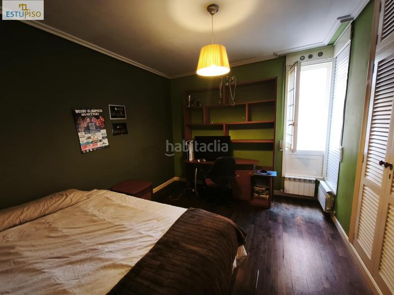 Foto 1513df4e-0a03-4b1d-b4e9-8a1cb12020c3. Pis amb calefacció aparcament a San Martín Vitoria - Gasteiz