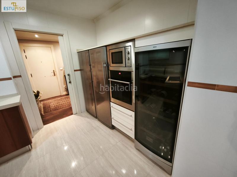 Foto 56f698d2-373b-41a0-a3e1-abd853328c97. Pis amb calefacció aparcament a San Martín Vitoria - Gasteiz