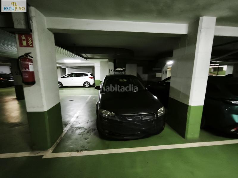 Foto 7f8bcf64-ada0-42f6-b3cb-4b55e442f6c3. Pis amb calefacció aparcament a San Martín Vitoria - Gasteiz