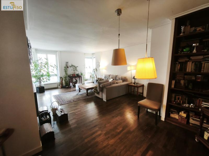 Foto 9c00582b-dd29-44a2-b3a1-6cf9f16372c3. Pis amb calefacció aparcament a San Martín Vitoria - Gasteiz