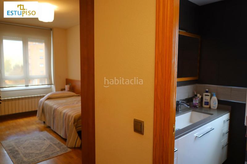 Foto 12547d8f-bc55-409e-863e-a8858610a8a8. Flat with heating parking in El Soto León