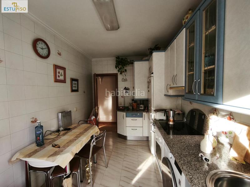 Foto 31ce9a78-3053-4a89-83de-7b473f646ba2. Pis amb calefacció aparcament a San Martín Vitoria - Gasteiz