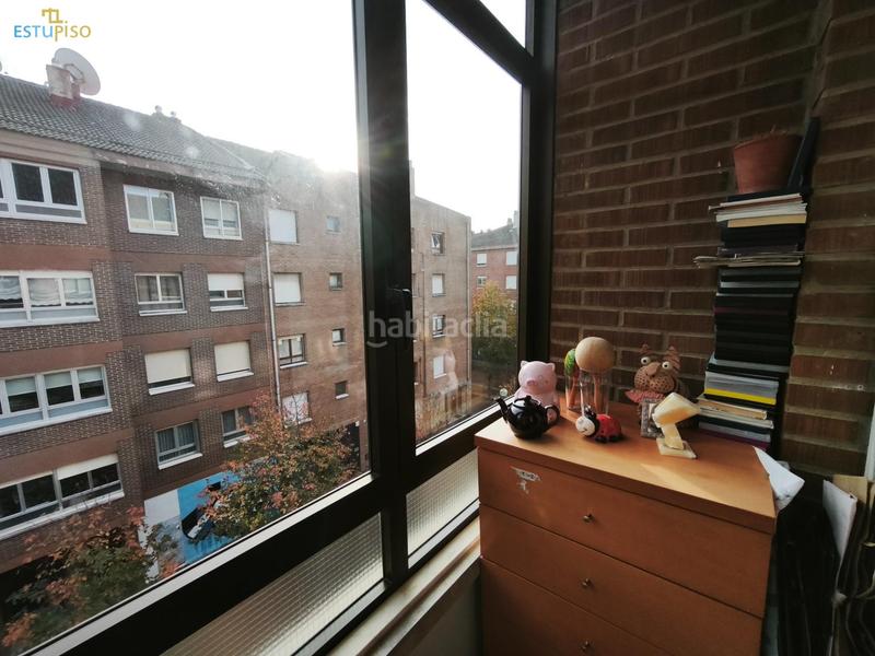 Foto d7379e16-d284-4728-bee7-0ce2bfac0cee. Pis amb calefacció aparcament a San Martín Vitoria - Gasteiz