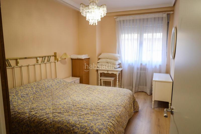 Foto 543dde0d-acf7-4f86-a40e-25de47c46fd8. Pis amb calefacció aparcament a Crucero León