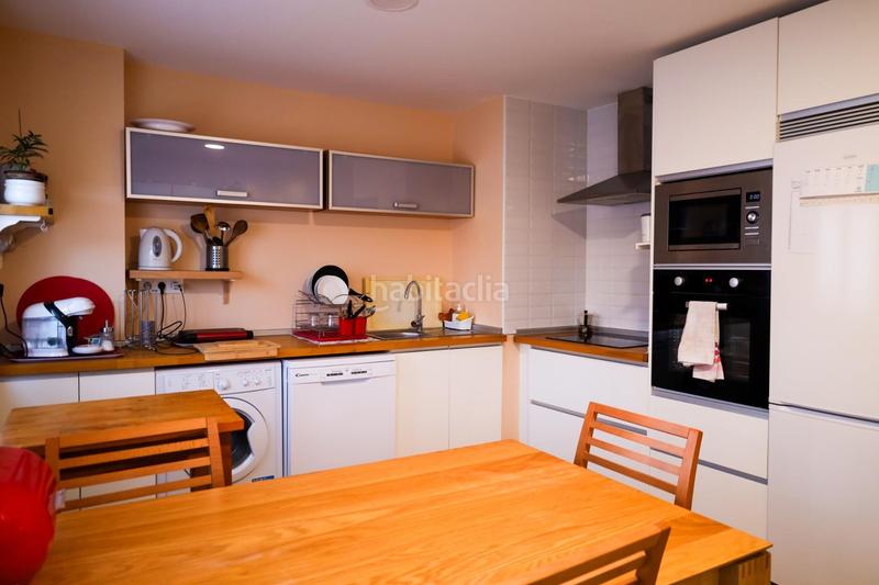 Foto 9ff36815-28e5-4adb-b914-af3d26e06591. Pis amb calefacció aparcament a Crucero León