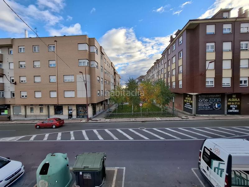 Foto 660e1812-3404-4807-a7ce-ca64bd5b3dcb. Pis amb calefacció aparcament a Trobajo del camino