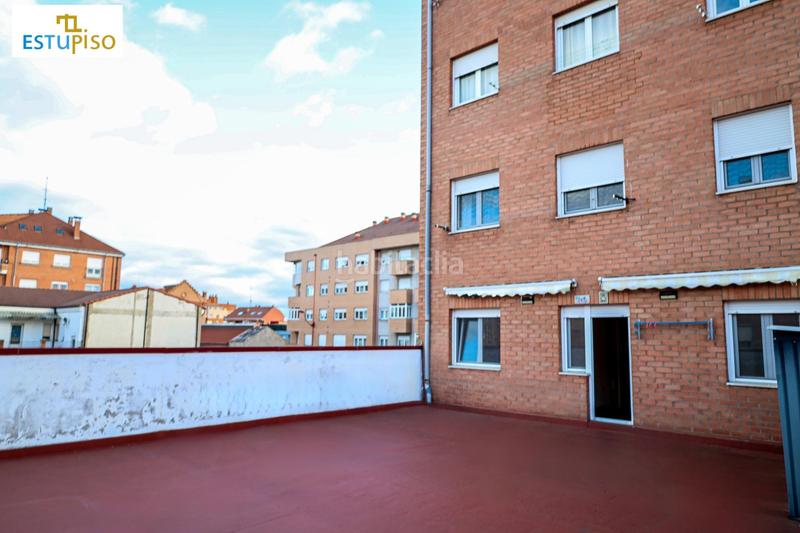 Foto eefe6a7d-b3be-473d-a118-cbcc74679681. Pis amb calefacció aparcament a Trobajo del camino