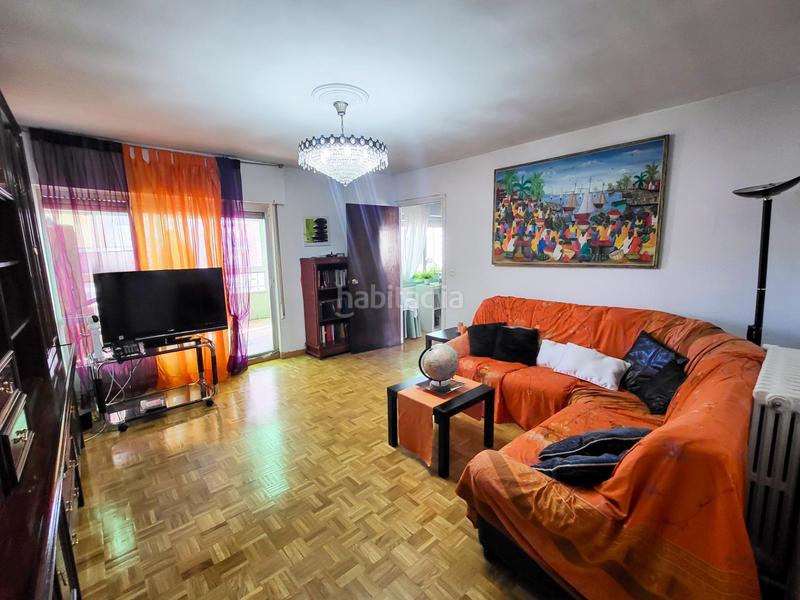 Foto 28957b04-dc27-453d-9967-466356f993bc. Etagenwohnung mit heizung parking in Centro Ciudad León