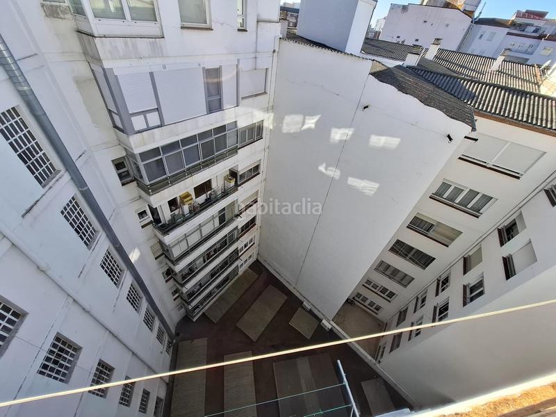 Foto 4f1a2ee9-decf-4b72-b11a-35cf3f4db528. Etagenwohnung mit heizung parking in Centro Ciudad León