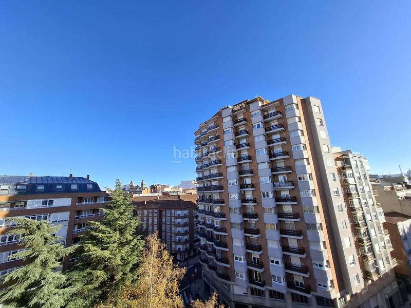 Foto 68d83f34-b2f6-4dd4-8873-c4bf08d83cb4. Etagenwohnung mit heizung parking in Centro Ciudad León