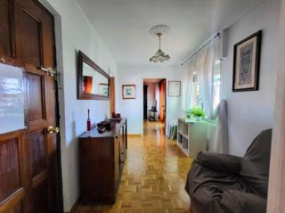 Etagenwohnung  Calle lucas tuy. Atico para reformar en lucas de tuy