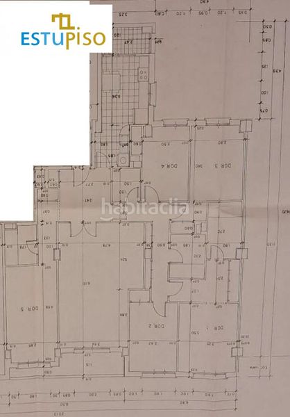 Foto 554bcd3b-2cb0-4bbe-8781-508477d4c820. Flat with heating parking in San Claudio - La Chantría León