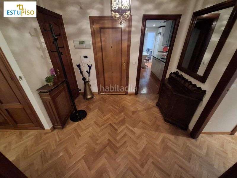 Foto 5ced6a87-954b-4513-93a8-ca808d6ed2aa. Flat with heating parking in San Claudio - La Chantría León