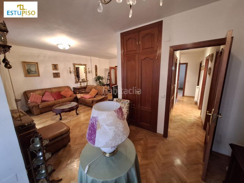 Foto a00ab421-4b7f-423a-87eb-200b61831ded. Flat with heating parking in San Claudio - La Chantría León