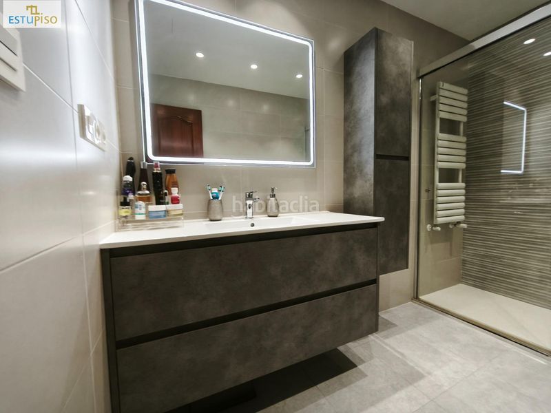 Foto 1303ef58-d9ed-46ab-8e90-d0b32b0b6a5e. Pis a Arriaga - Lakua Vitoria - Gasteiz