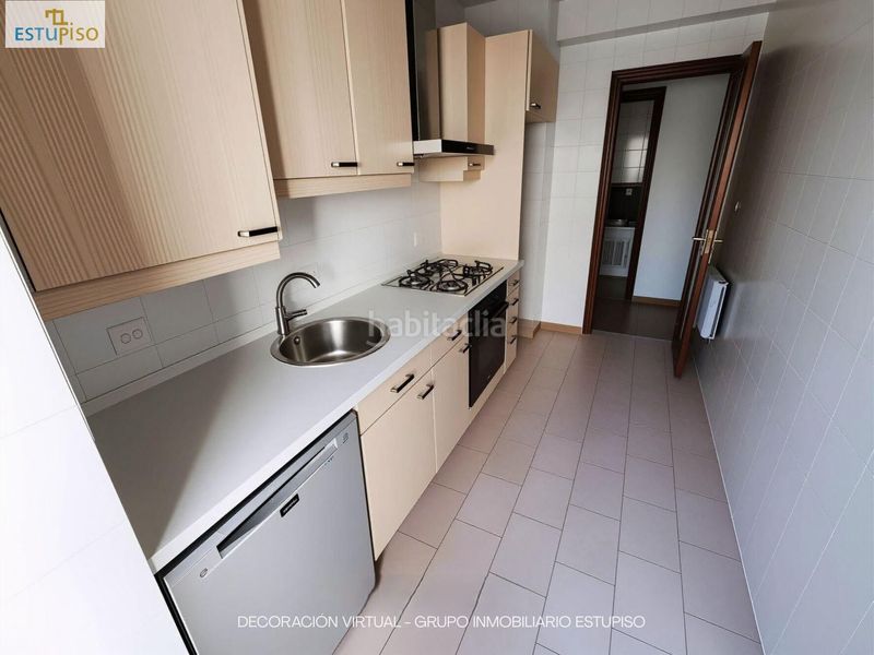 Foto 8d79121b-4e72-4931-9a71-05d2d38b99e7. Pis amb calefacció a Desamparados Vitoria - Gasteiz