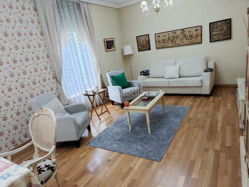 Foto 80361a60-3ea3-41d2-9ec8-4dda757dbbc1. Rent flat in calle paso 2 in Casco Antiguo León