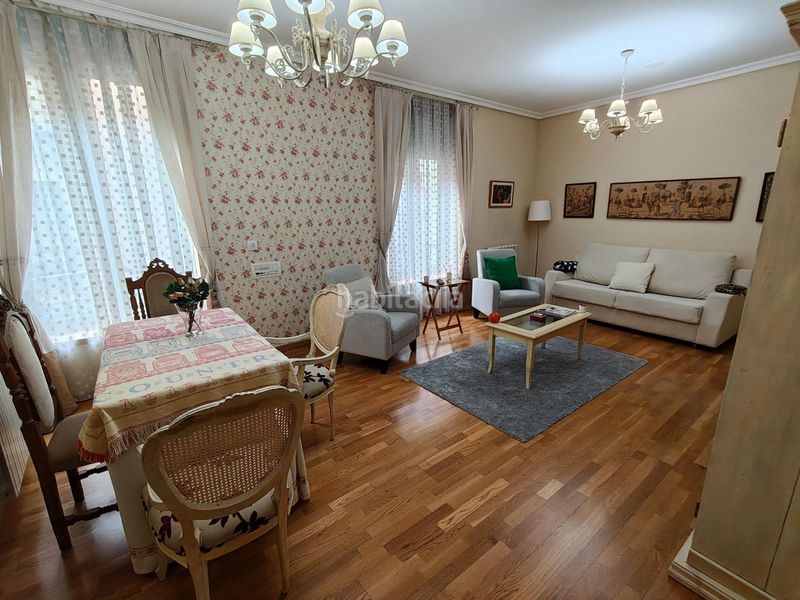 Foto a821a984-8f25-4667-9df3-60a6b7120d92. Rent flat in calle paso 2 in Casco Antiguo León