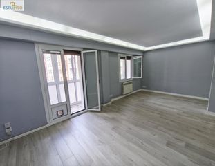 Appartement  Calle domingo beltran. Precioso piso reformado 93m2  domingo beltrán  a una manzana avd