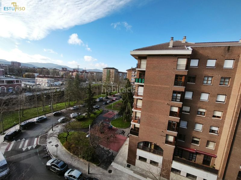 Foto 2ac5d5ff-ff44-45e1-a50a-fa3d4f8ebbf9. Pis amb calefacció a Desamparados Vitoria - Gasteiz