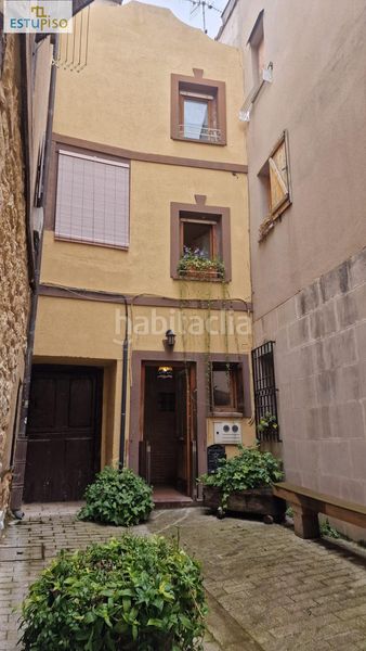 Foto 398c28bf-1b0b-46a7-ad10-9945488c297a. Casa amb calefacció a Labastida