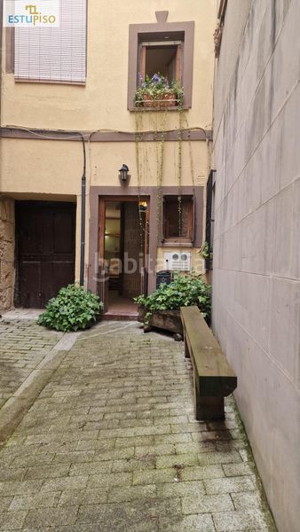 Foto b5a31ad3-c6d5-4196-a246-dda58463b694. Casa amb calefacció a Labastida