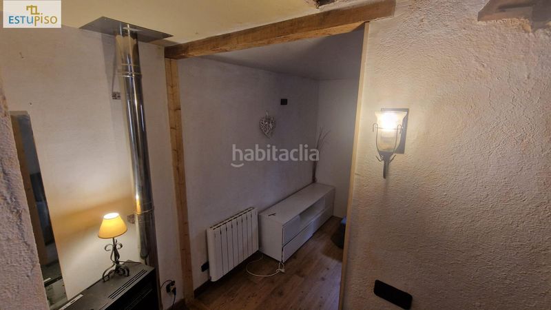 Foto b8128cf1-2cd4-4016-aa5b-3eced91da976. Casa amb calefacció a Labastida