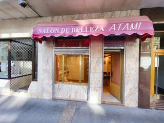 Locale commerciale in Avenida NTRA SRA ESTIBALIZ