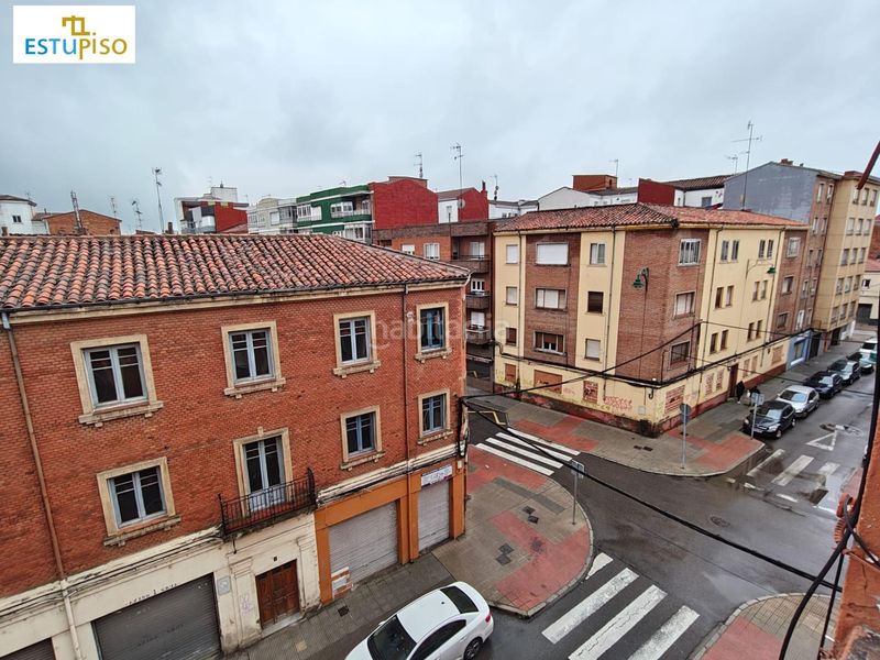 Foto a321cbc4-0590-4db9-9ae7-7c3912e8b155. Pis amb calefacció a Crucero León