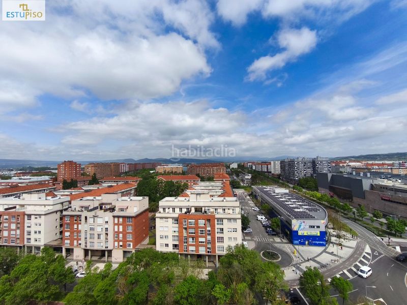 Foto e6eefb3a-8cf8-48d2-89aa-10e2edacf5fa. Pis amb calefacció aparcament a Sansomendi Vitoria - Gasteiz