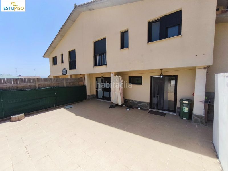 Foto 54aff636-02d7-4288-9a2b-365a8d93a398. Casa adossada amb calefacció aparcament a Ribera Alta