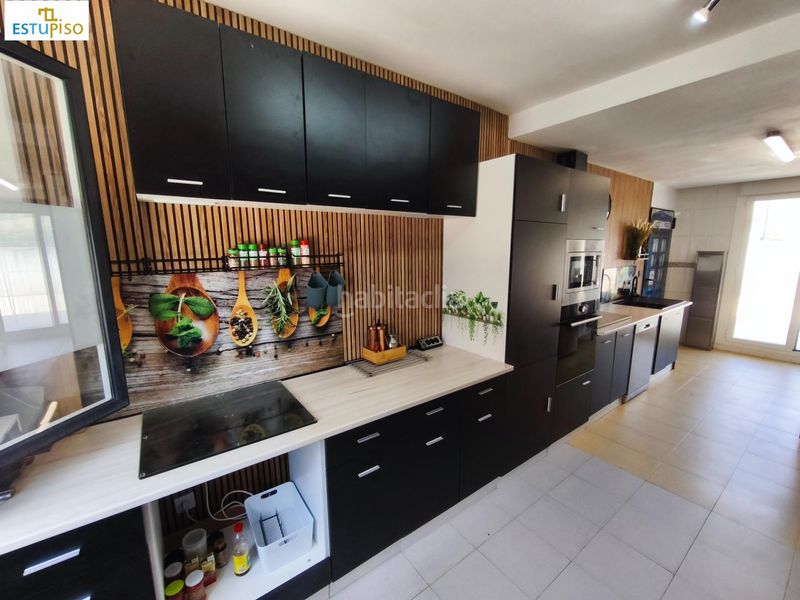 Foto 743467fc-6799-4903-872e-c7764c6648ad. Casa adossada amb calefacció aparcament a Ribera Alta