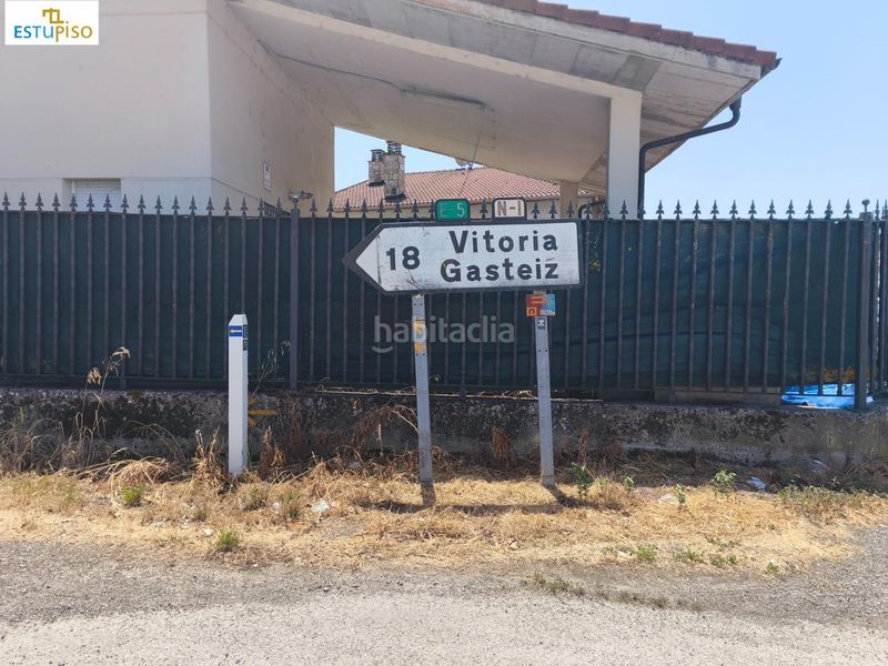 Foto b6a7c079-e4f2-41d0-8243-2e71f91066bc. Casa adossada amb calefacció aparcament a Ribera Alta