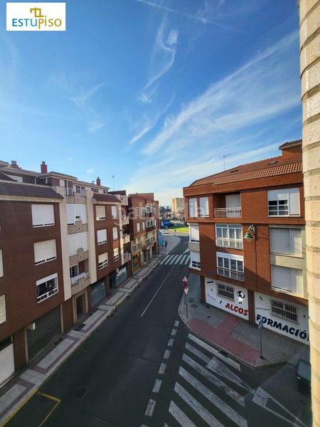 Foto 0e782816-fc5a-45f2-b5e0-8649cd351006. Àtic a Crucero León