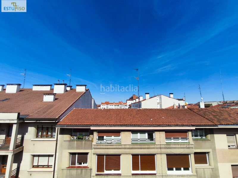 Foto 1bed6919-61b0-4c33-a317-a8b75d5ad8c8. Pis amb calefacció a El Anglo Vitoria - Gasteiz