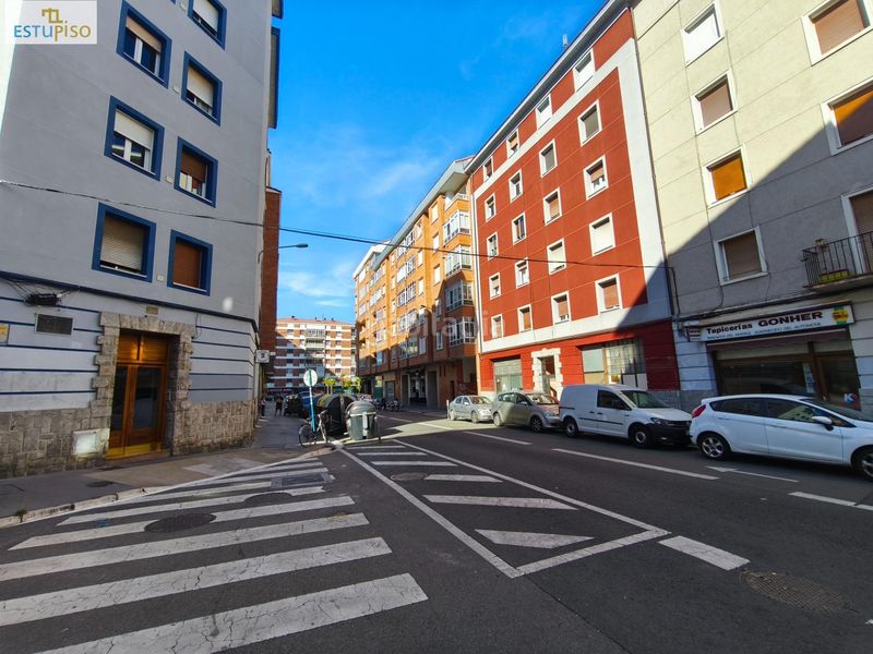 Foto dac1383f-cbba-4706-a407-f7d6dc4c91c3. Posto auto in Santa Lucía Vitoria - Gasteiz