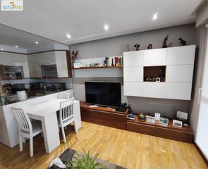 Piso  Portal de elorriaga. Tu oportunidad en salburua! 85m23 habitaciones, sur, garaje y tr