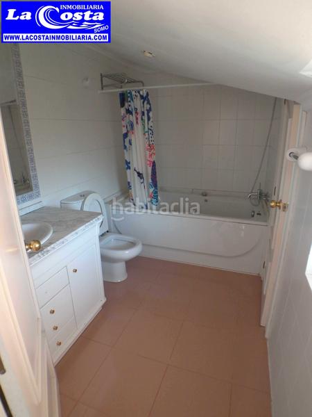 Foto 55fb70f5-cfd1-47a7-9d8b-47e3be0bcfab. Chalet en Carriazo Ribamontán al Mar