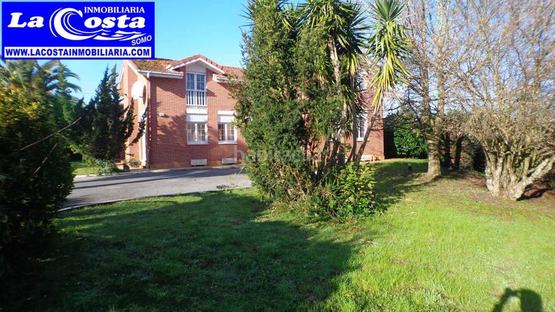 Foto cb7ea4ff-10ec-4527-8cd7-a0662318b973. Chalet en Carriazo Ribamontán al Mar