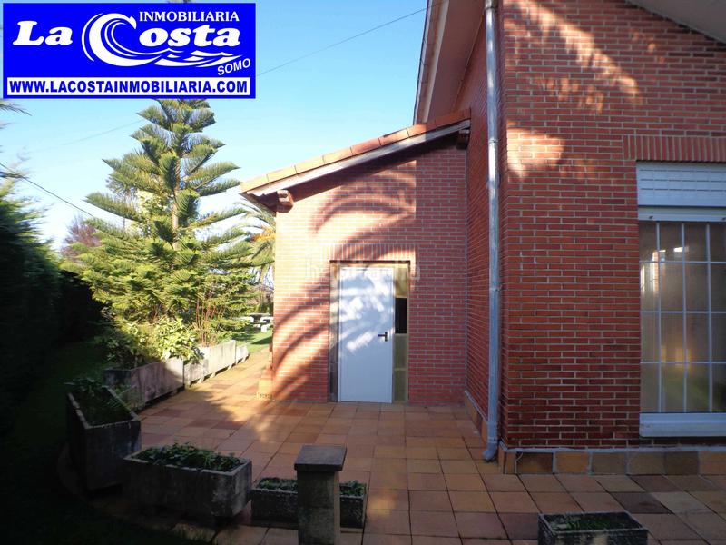 Foto dc520e2a-abde-4253-9126-af4f0f412086. Chalet en Carriazo Ribamontán al Mar