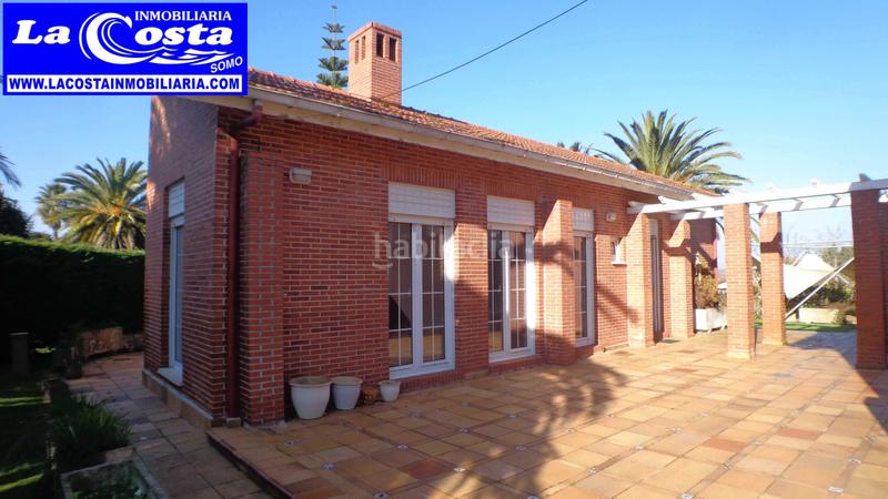 Foto e2f91a9a-ad4c-444b-a534-e005061d3dd6. Chalet en Carriazo Ribamontán al Mar