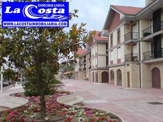 Car parking in Barrio Monte Mazo