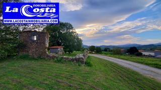 Propriété  Barrio el cagigal. Hoz de anero. finca con casa en ruinas de 28.000m2